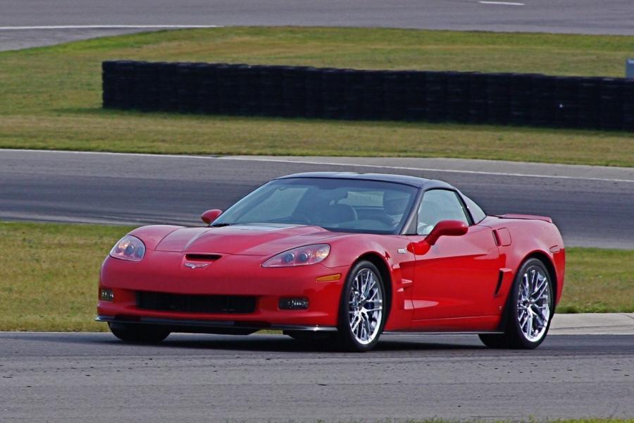  Chevrolet Covette ZR1 on Track 2009 года  (фото 52 из 65)